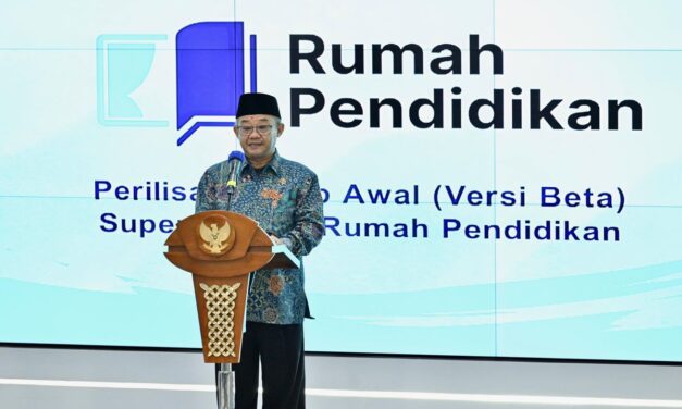 Rumah Pendidikan: Aplikasi Canggih Integrasi Layanan Pendidikan Nasional